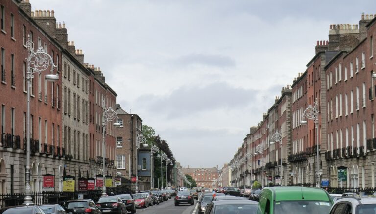 5 features property management software must have in Ireland and the UK